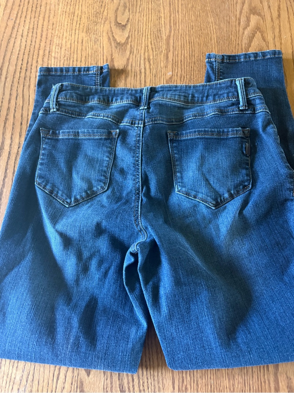 1822 Denim Adrianna Skinny Jeans in Dark Blue - Picture 4 of 5